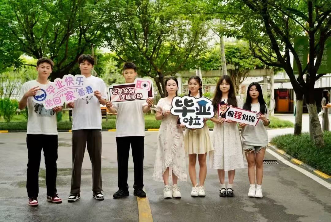 1e58f572e7f1c11149b75a06b270eaf7.jpg 1e58f572e7f1c11149b75a06b270eaf7.jpg